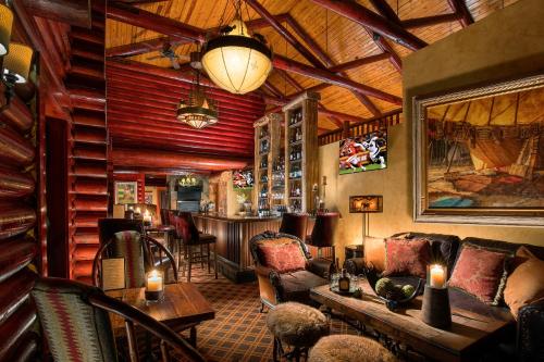 Rustic Inn Creekside - photo 57