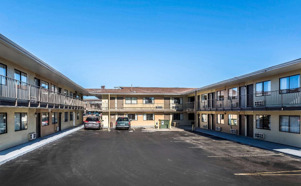 Rodeway Inn & Suites - last minute hotel in Columbia