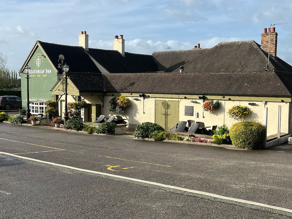 Wheatsheaf Inn - carbon neutral hotel in Unknown City