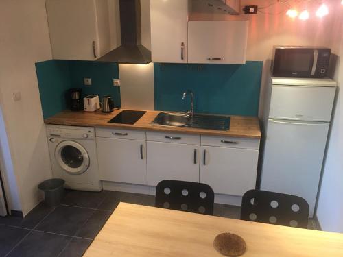 2 Pieces Et Mezzanine Des 2 Nuits — Vedene
