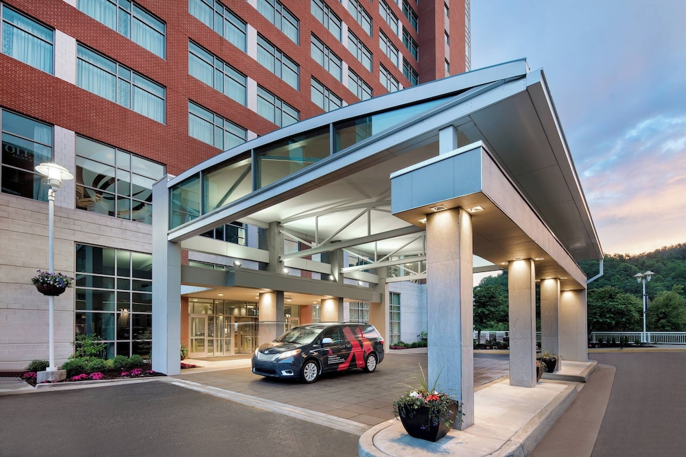 Morgantown Marriott at Waterfront Place - photo 37
