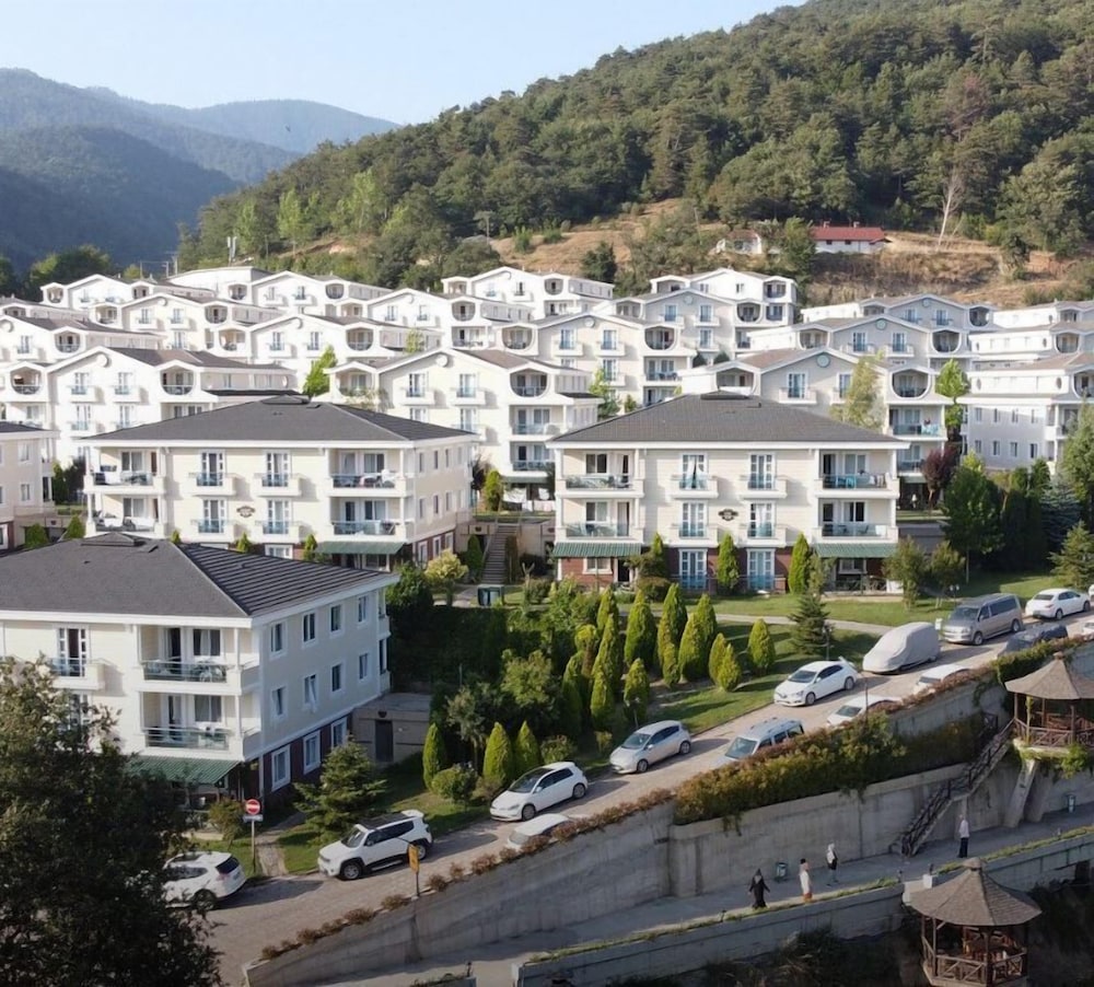 Sarot Thermal Vadi Tatil Koyu Halal Hotel — Mudurnu