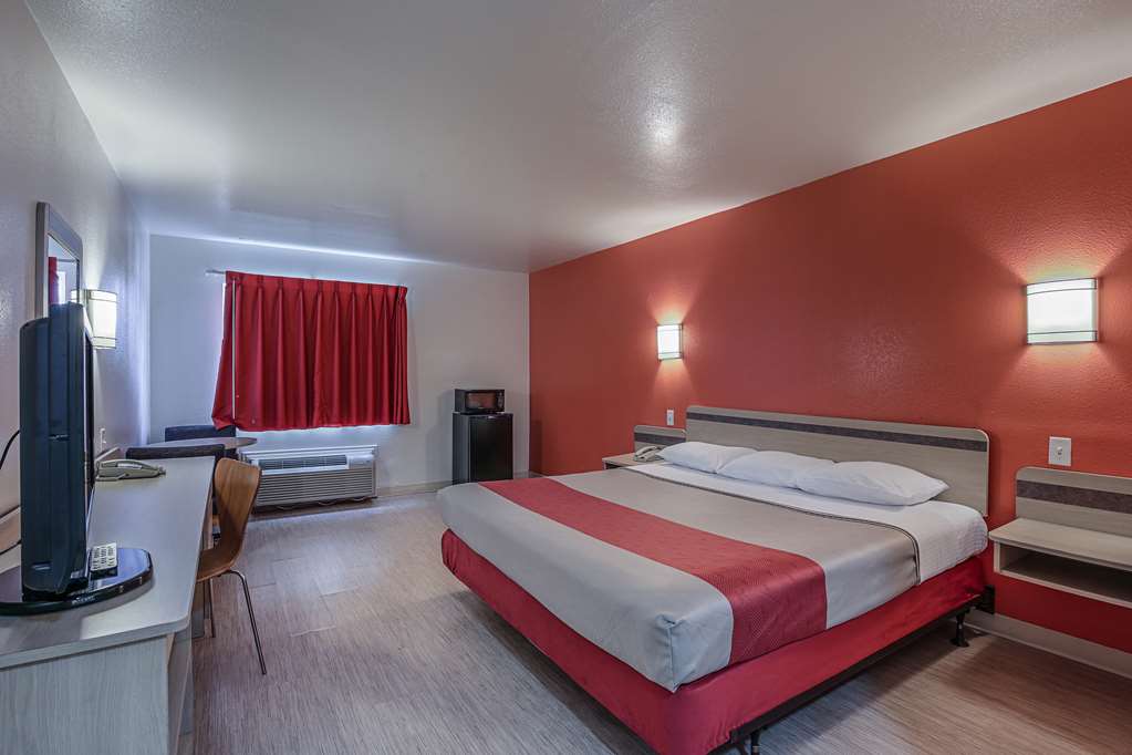 Motel 6 Pasadena TX - photo 10