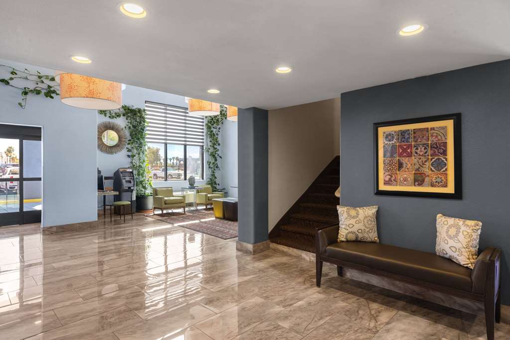 Days Inn & Suites by Wyndham Tucson Marana - photo 15