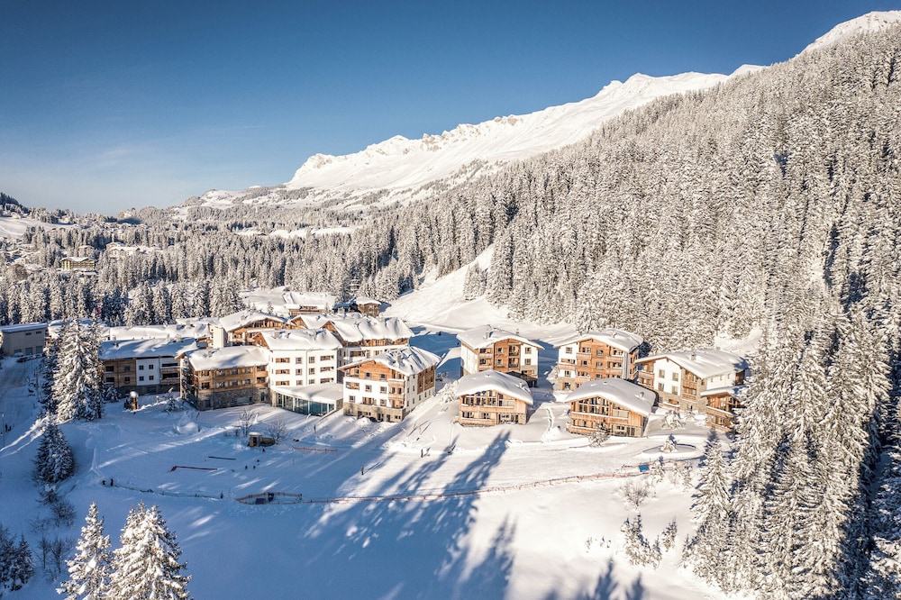 Priva Alpine Lodge Lenzerheide — 4-Star Luxury Hotel in Lenzerheide, Switzerland