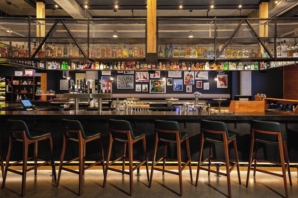 Moxy Minneapolis Downtown - photo 21