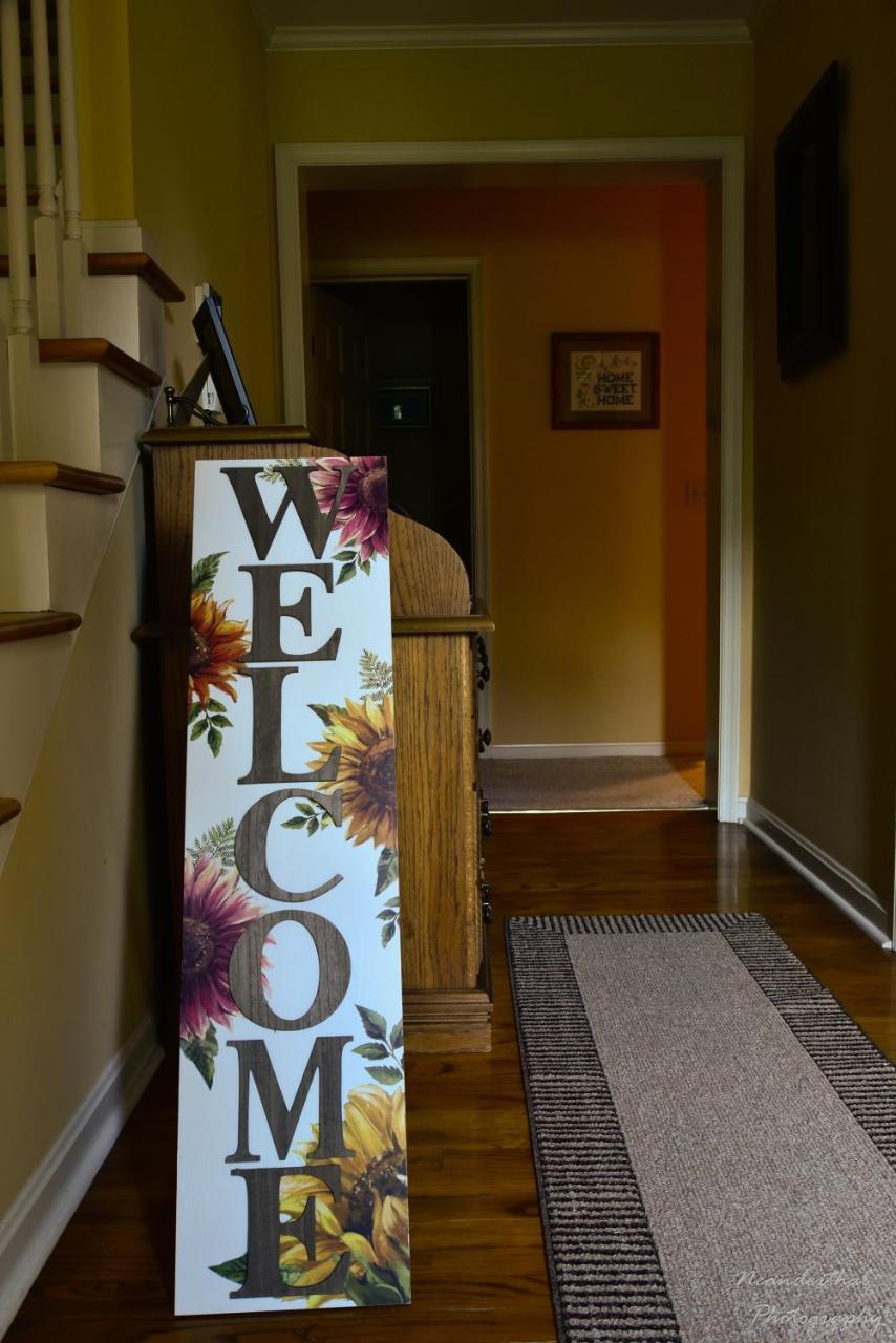 The Yellow Rose of Talbot Bed And Breakfast — 4-Star Luxury Hotel in Easton, United States