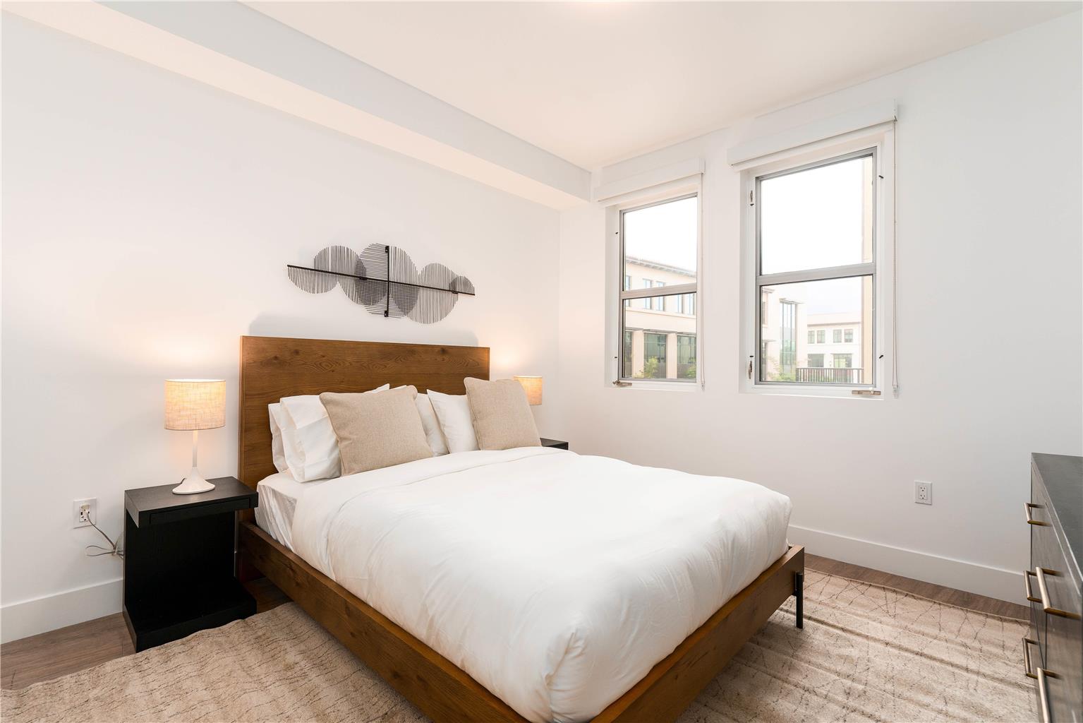 Locale Menlo Park - photo 17