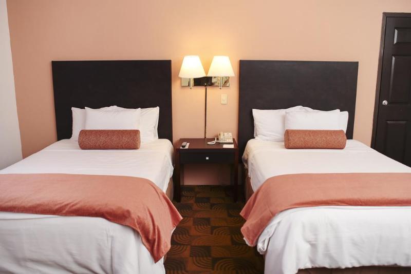 Quality Inn Nuevo Laredo — Nuevo Laredo — photo 2