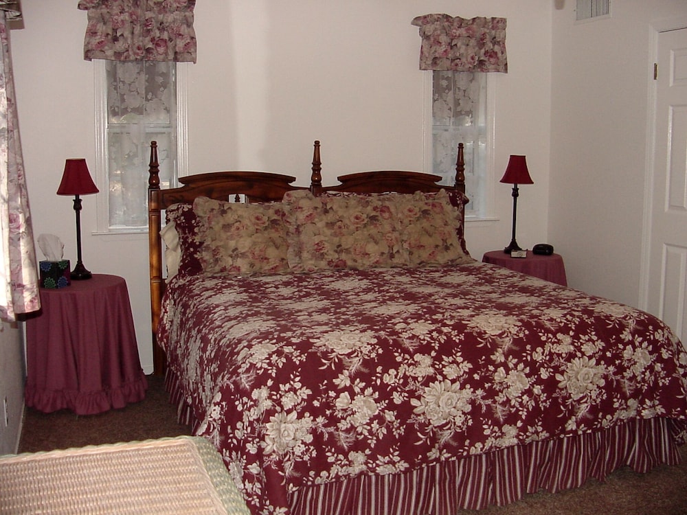 Apple Blossom Inn - photo 7