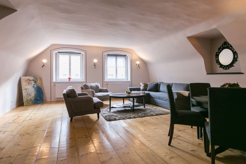 Stairway to heaven by Welcome2Vienna — hotel in Innere Stadt