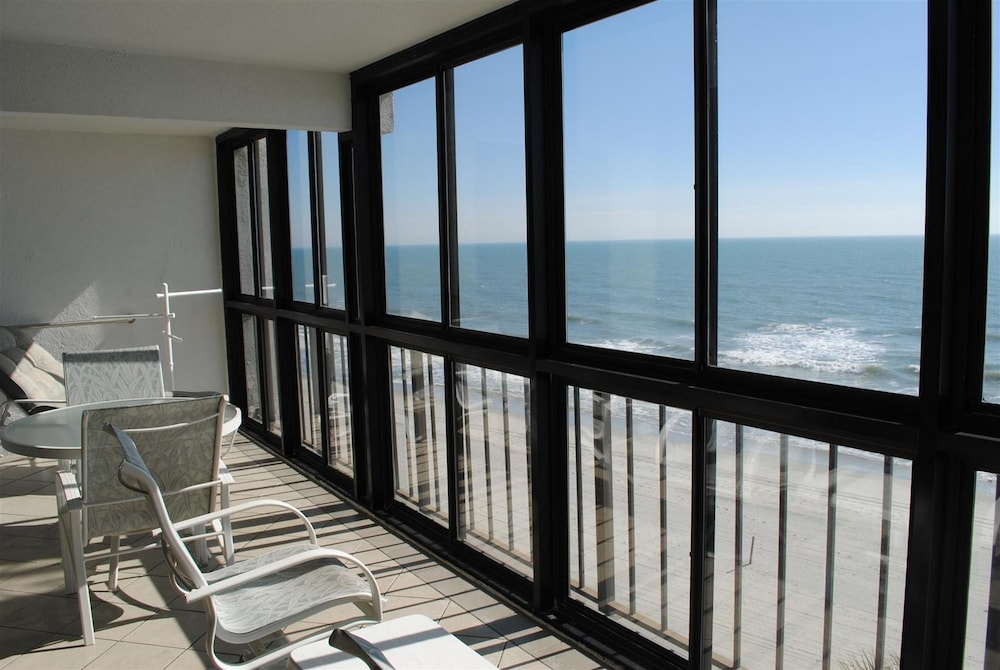 Brigadune #6A Ocean Front Myrtle Beach in Myrtle Beach, United States
