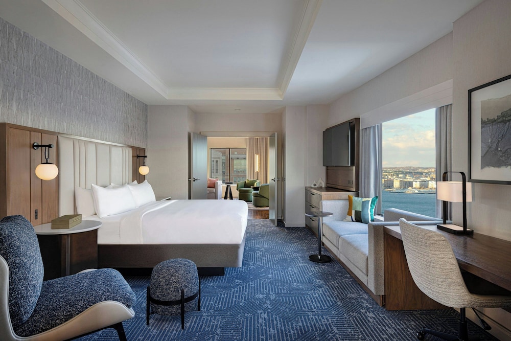 Renaissance Boston Seaport District - photo 11