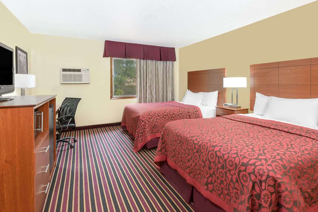 Days Inn by Wyndham Newton - photo 25