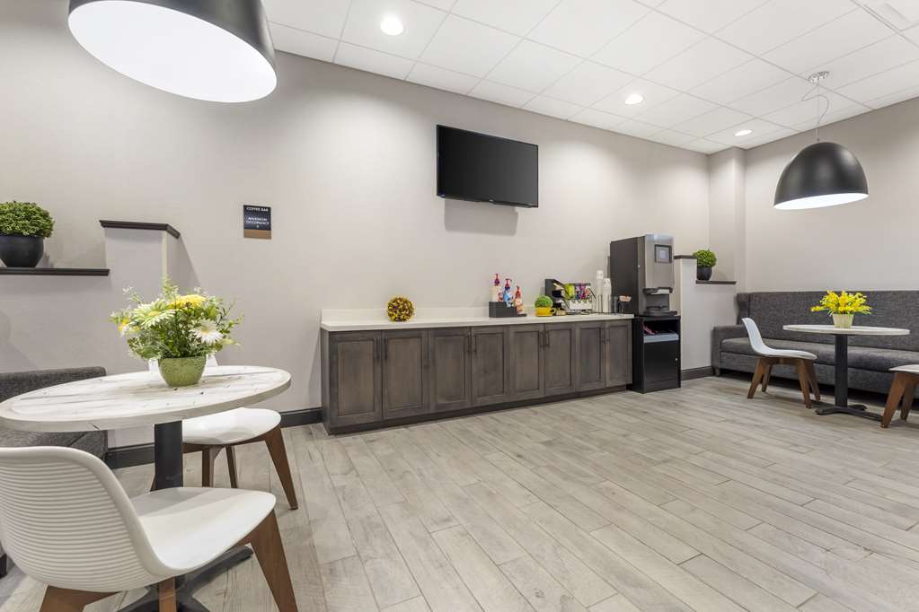 Best Western Plus Cranberry Pittsburgh North - photo 6