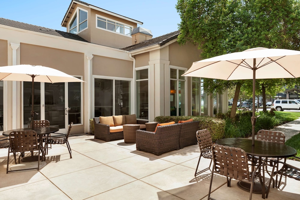 Hilton Garden Inn Roseville - photo 45
