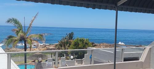 Libra Holiday Flats 1 — 4-Star Luxury Hotel in Margate, South Africa