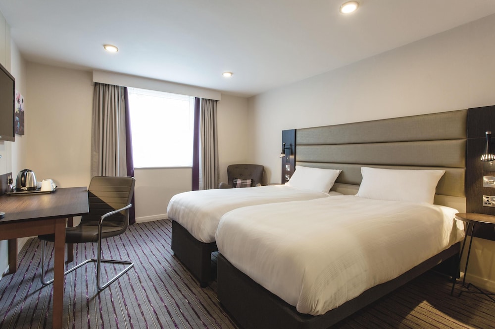 Premier Inn Bournemouth Central — Bournemouth — photo 5