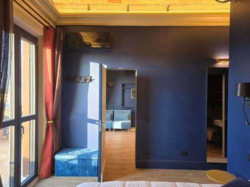 Train Station - last minute hotel in Rome