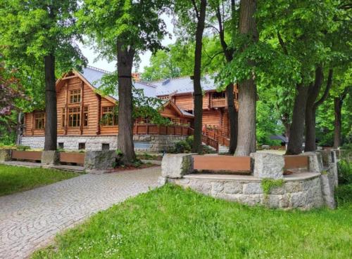 Urocze studio w sercu Cieplic — 4-Star Luxury Hotel in Cieplice Slaskie Zdroj, Poland