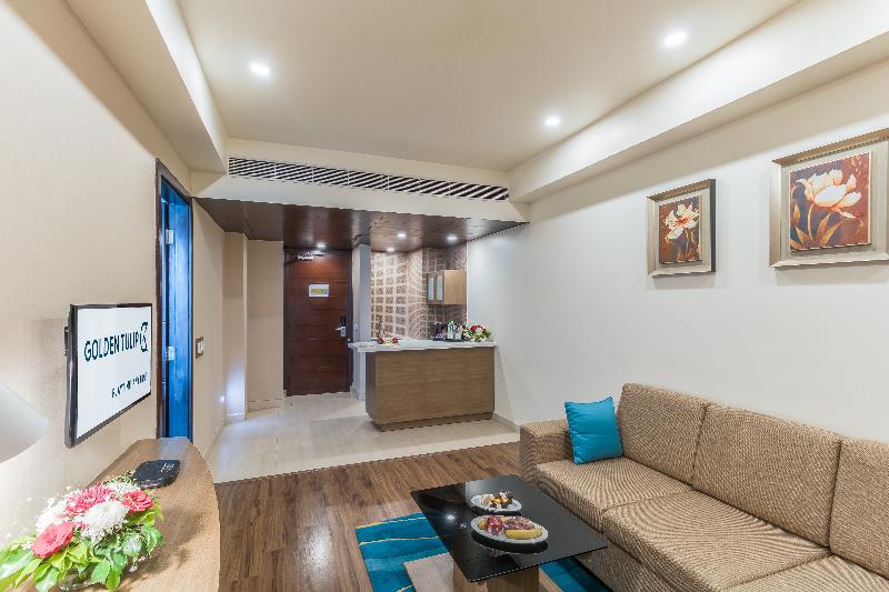 Golden Tulip Suites Gurgaon