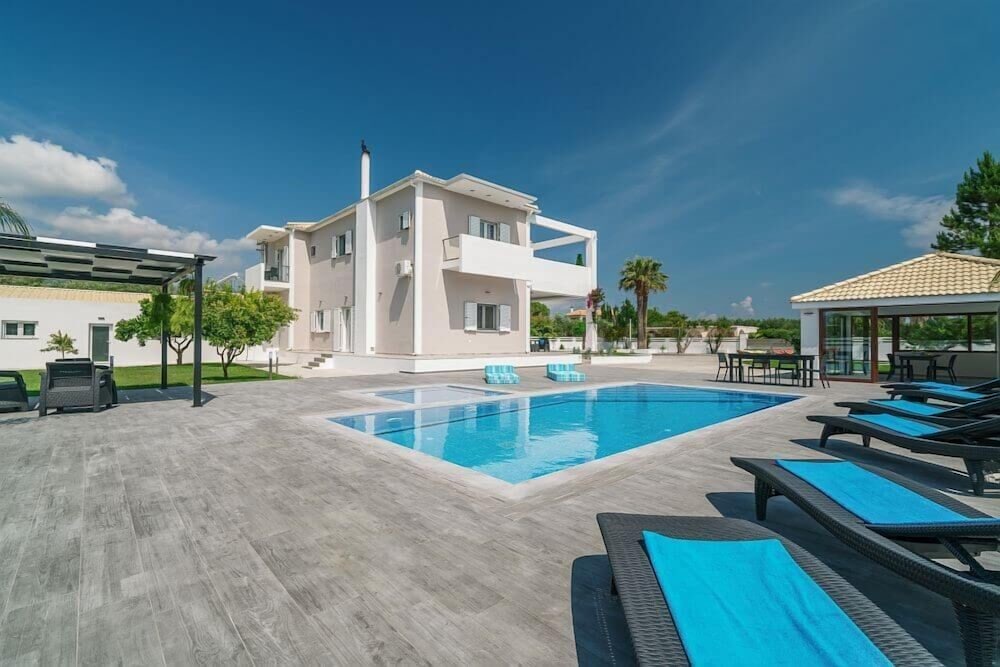 Ostria Luxury Villa — 4-Star Luxury Hotel in Zakynthos, Greece