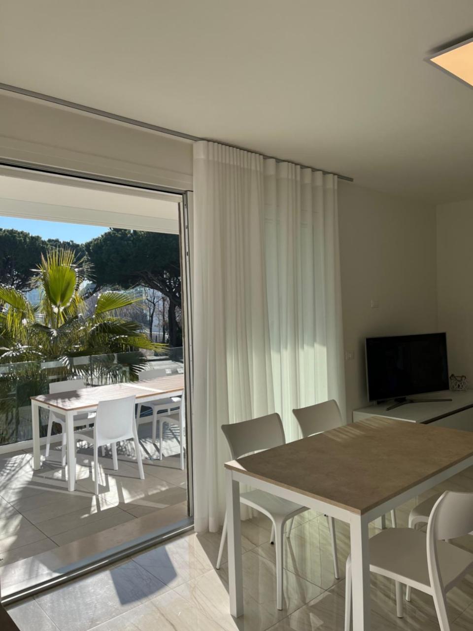 Agua Apartment with Beach Included — 4-Star Luxury Hotel in Lido Di Jesolo, Italy