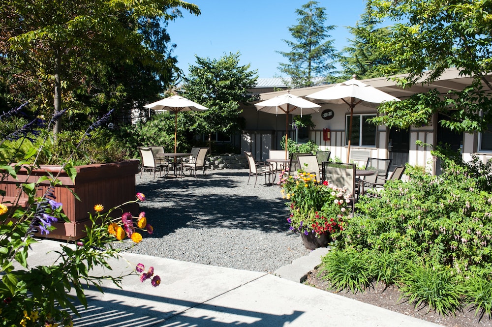 Earthbox Inn & Spa - photo 37