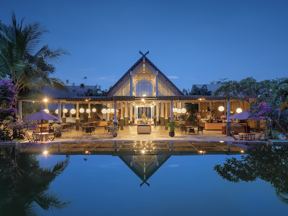 Rumah Kito Resort Hotel Jambi by Waringin Hospitality — 4-Star Luxury Hotel in Jambi City, Indonesia