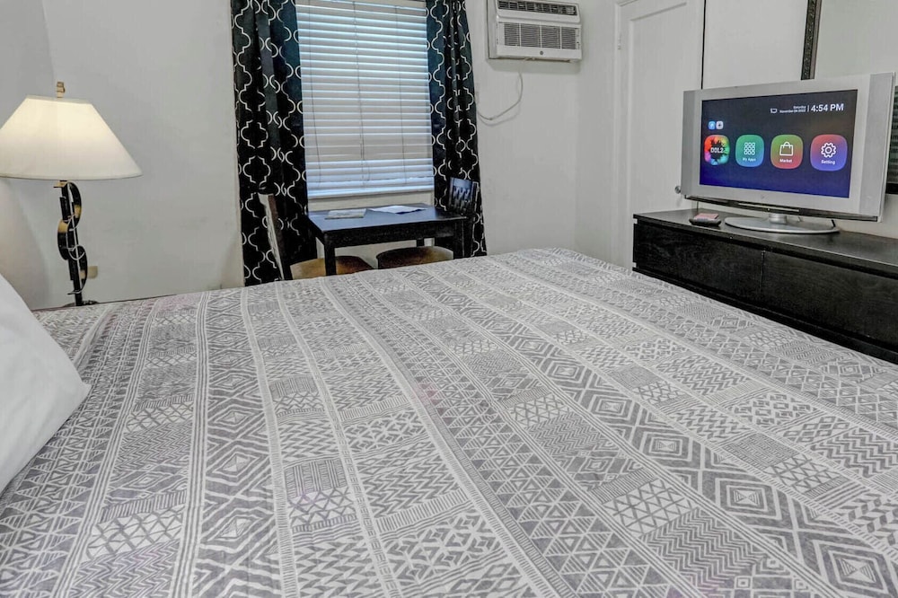 Richard's Motel - photo 88