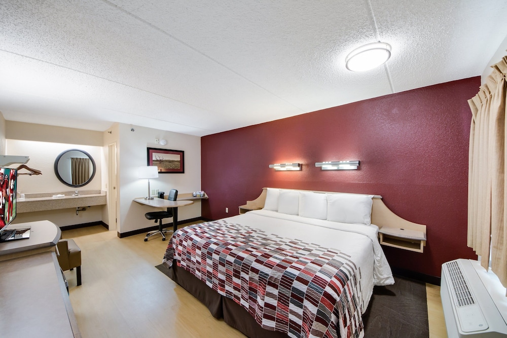Red Roof Inn Laredo - photo 6