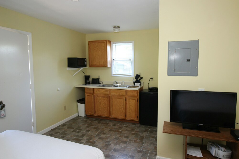 Bird's Nest Resort - photo 15