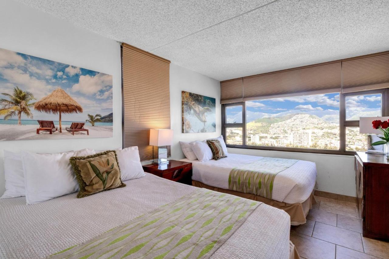 Tower 2 Suite 3201 Qqp Home - photo 11