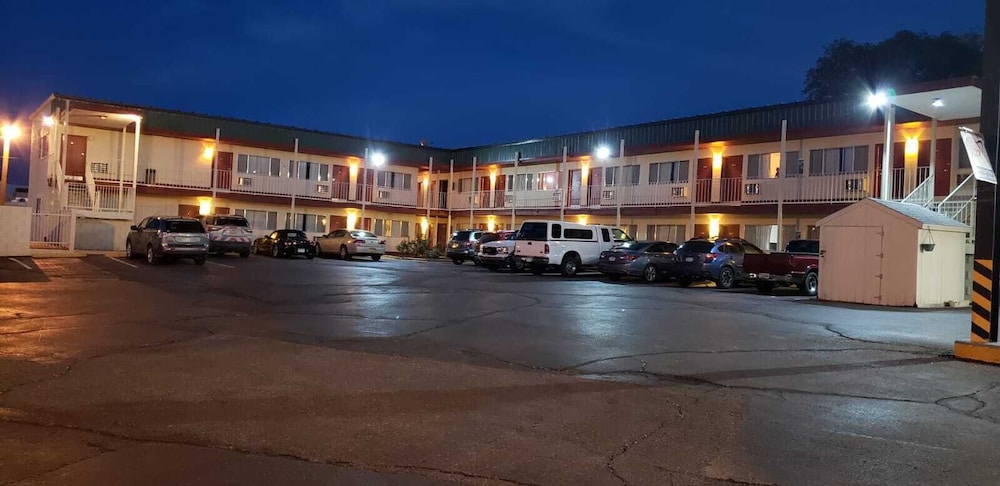 Stagecoach Motel - photo 15