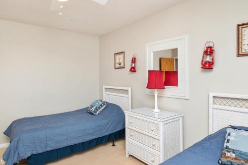 Front Row by Oak Island Accommodations - photo 48