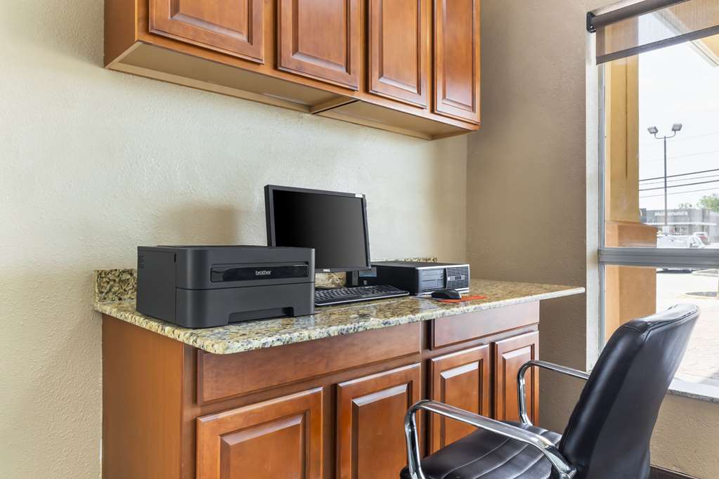 Comfort Inn & Suites Chesapeake Portsmouth - photo 32