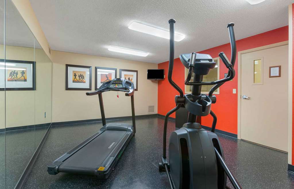 Extended Stay America Suites Toledo Maumee - photo 46