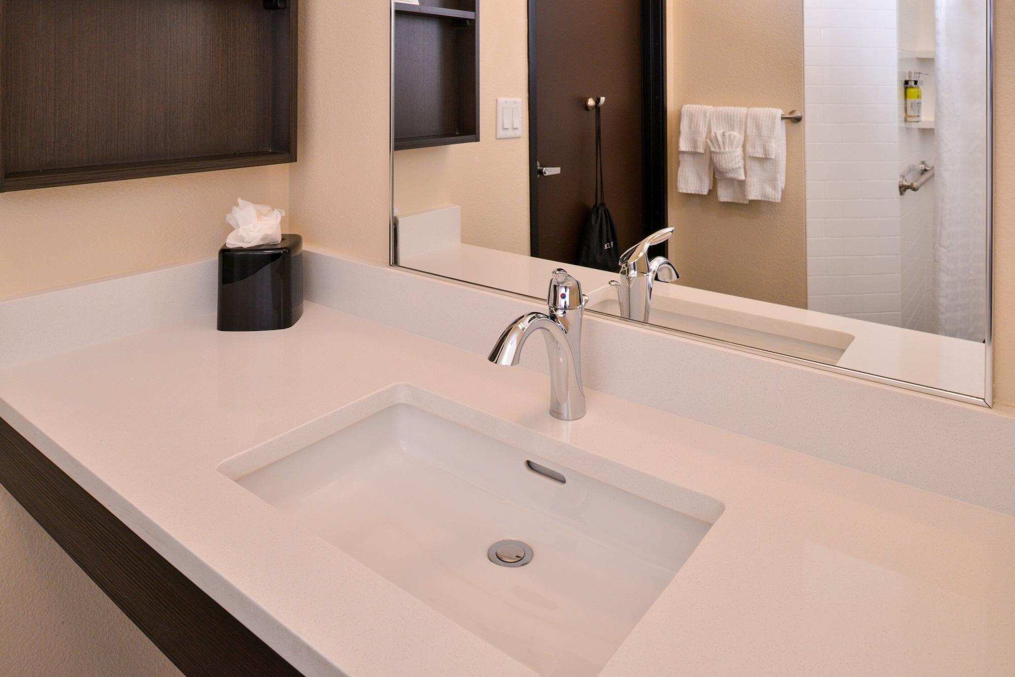 Candlewood Suites Austin Airport by IHG - photo 19