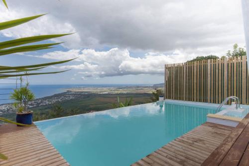 Villa élégante à Saint Paul avec piscine privée ouverte toute l'année — 4-Star Luxury Hotel in Saint-Paul, Réunion