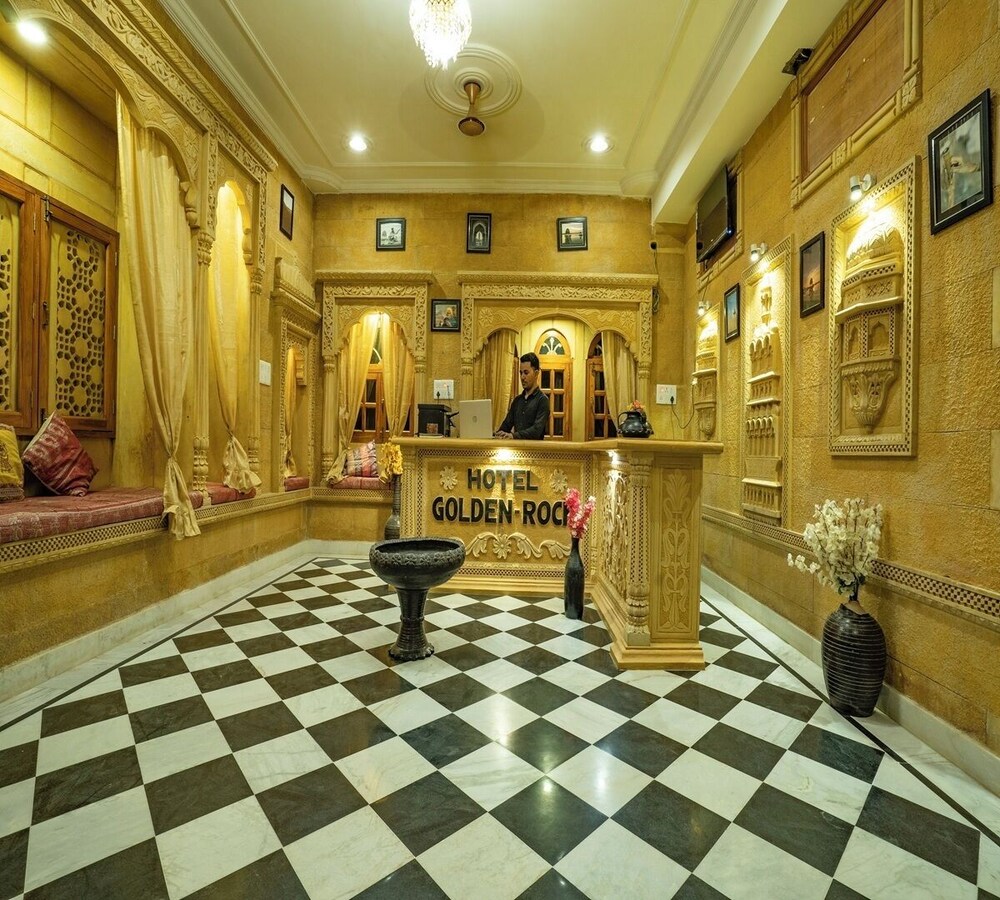 Hotel Golden Rock in Jaisalmer, India
