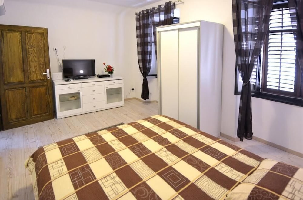 Studio Inn