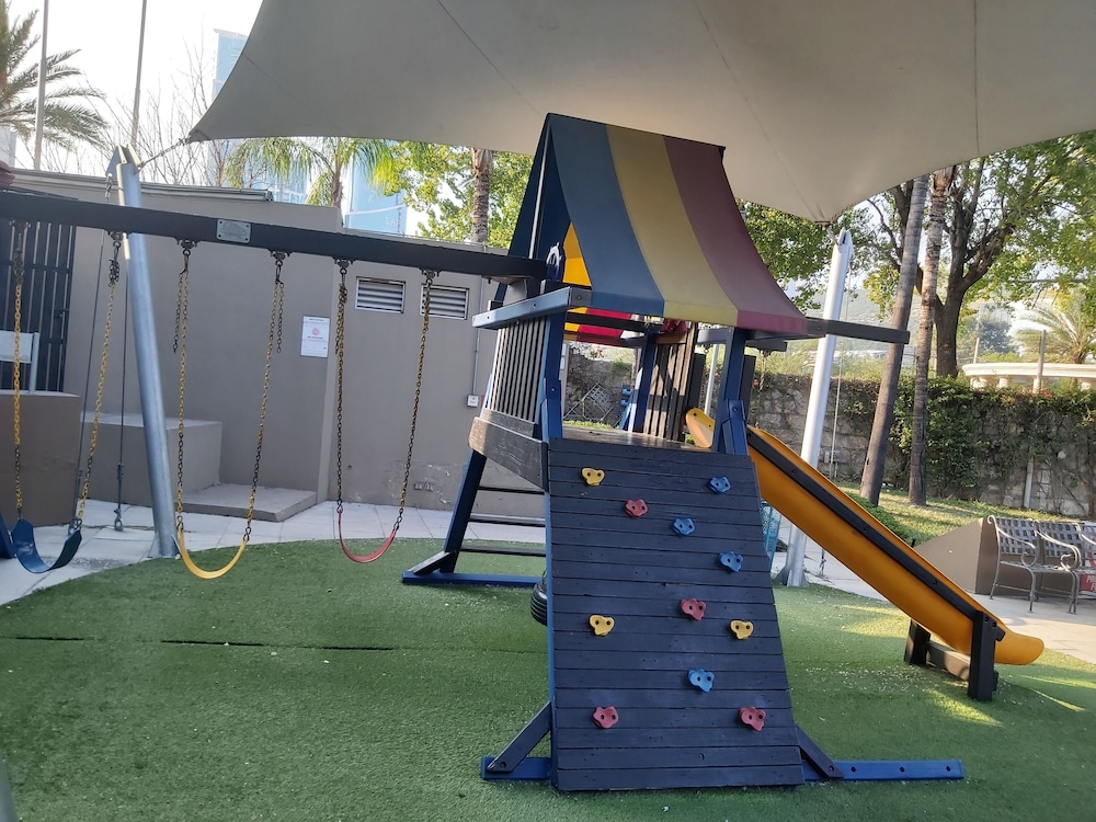Children's play area - outdoor