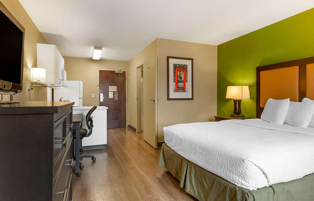 Extended Stay America Suites Boston Tewksbury - photo 27