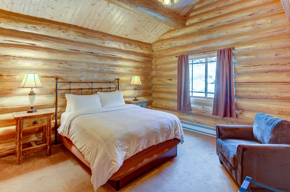 The Roosevelt Hotel Yellowstone - photo 14