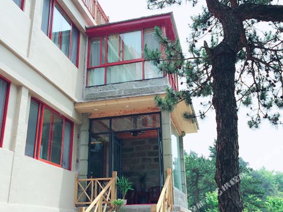 Banyuewan Inn - carbon neutral hotel in Luyang