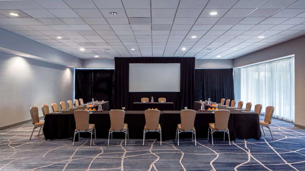 Sonesta Hotel Houston IAH Airport - photo 24