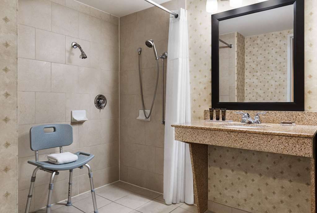 Wingate By Wyndham Southport - photo 21