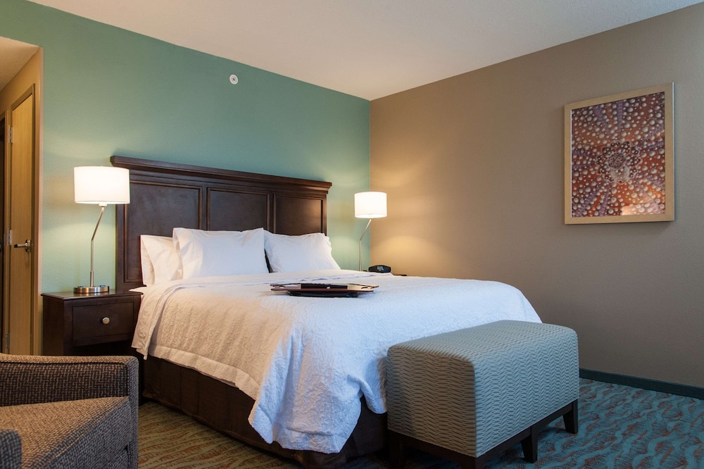 Hampton Inn & Suites Gulfport I 10 - photo 28