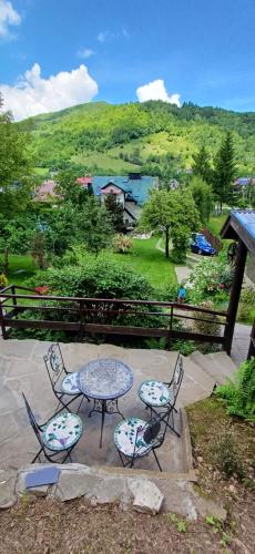 Domek pod Zielonym Dachem — hotel in Rytro