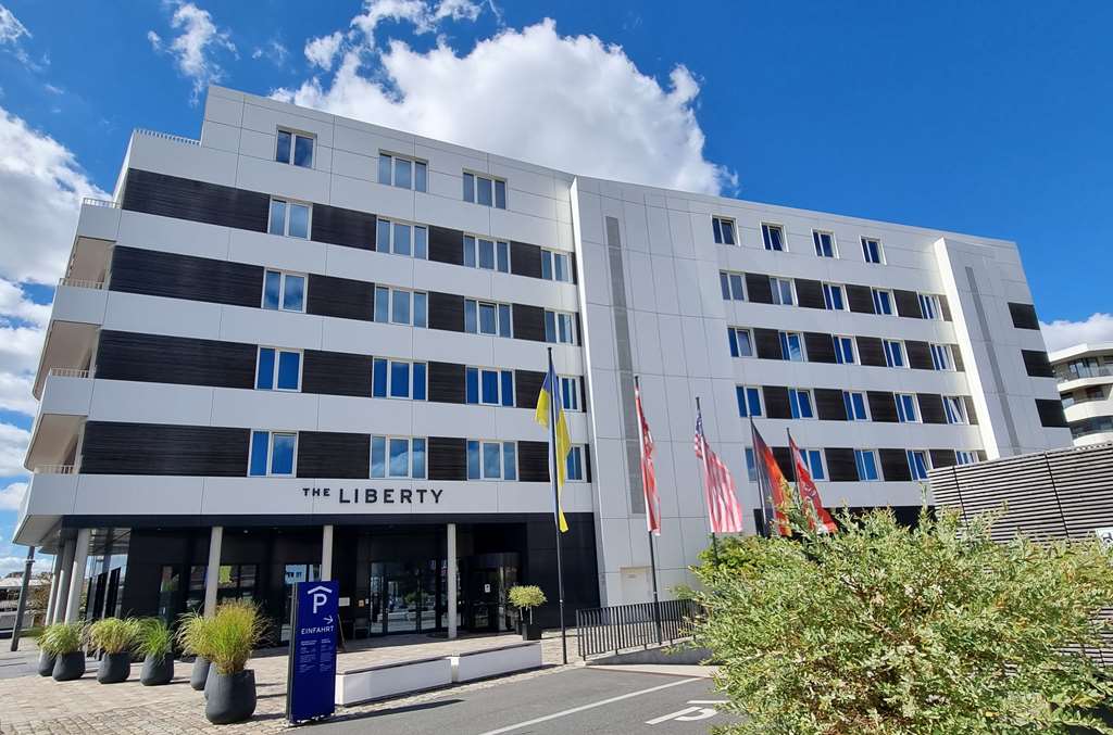 The Liberty Hotel Bremerhaven Bw Signature Collection — Bremerhaven